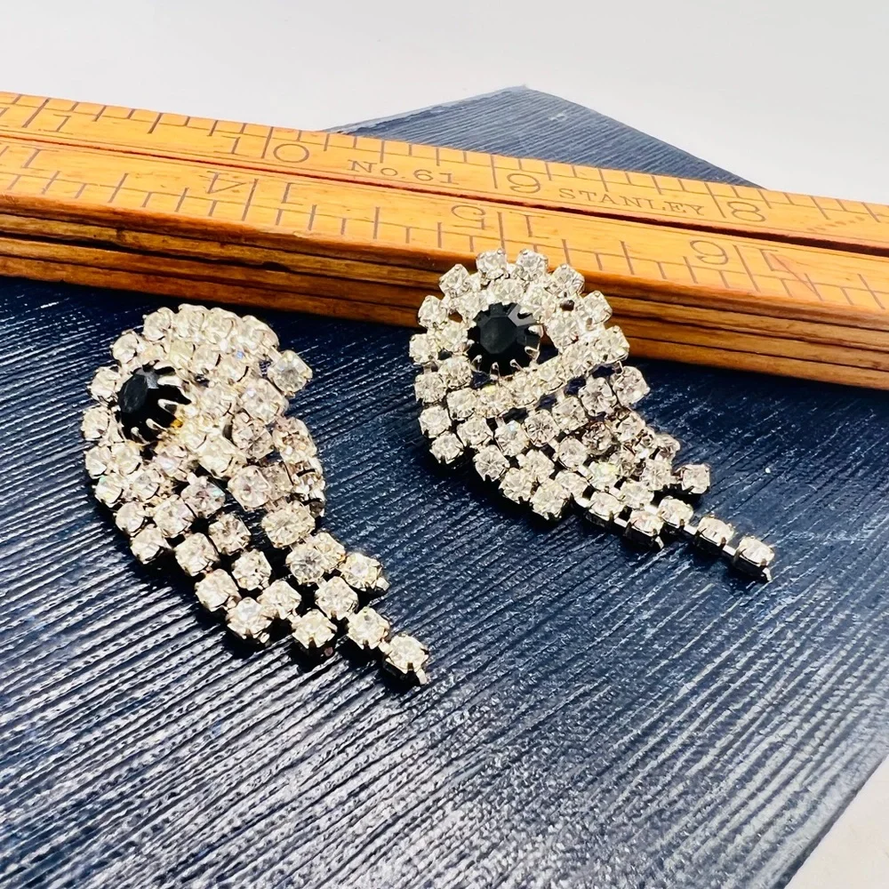 Vintage silver rhinestone fringe pierced earrings black accent dangles unique